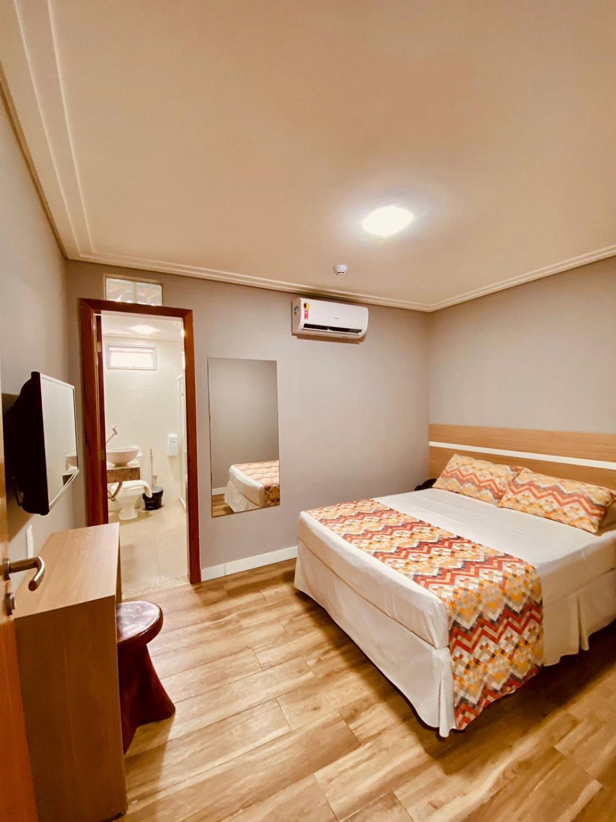 Porto Hotel